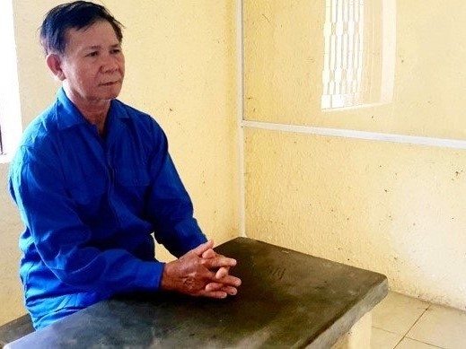 Đầu độc vợ cũ bằng thuốc diệt cỏ