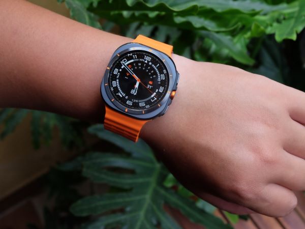 Trên tay Galaxy Watch Ultra, mẫu smartwatch giá bằng cả chiếc xe máy Wave Alpha