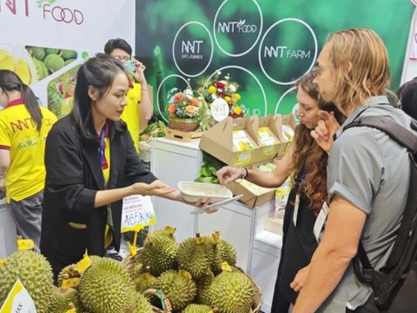 Sầu riêng 'vua' mất vị thế?