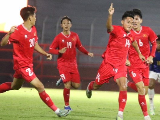 HLV Việt Nam đổ lỗi cho trọng tài khiến đội nhà hụt chiến thắng tại giải U19 Đông Nam Á