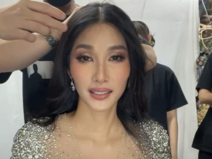 Hoàng Thùy livestream giữa thị phi, Miss Universe Vietnam liền có hành động cực gắt!