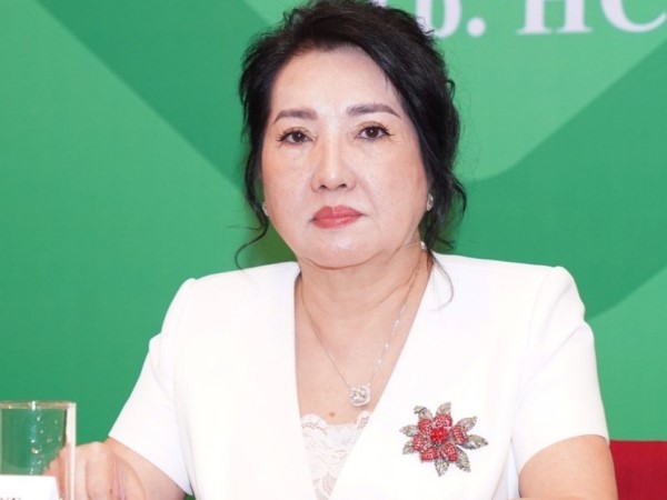 Bắt tạm giam Tổng giám đốc Quốc Cường Gia Lai Nguyễn Thị Như Loan