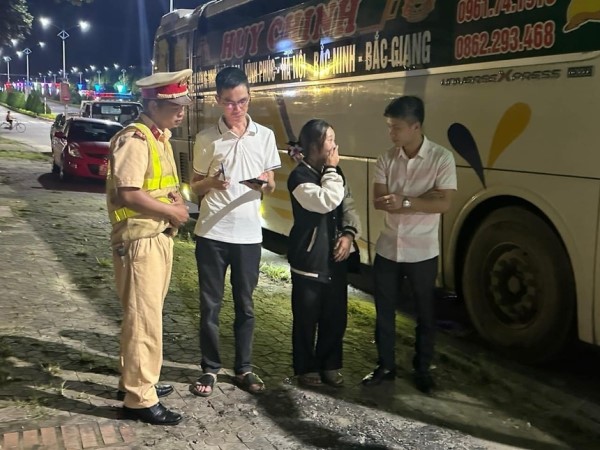 Ngăn chặn kịp thời vụ cô gái người dân tộc Mông nghi bị lừa với chiêu 'việc nhẹ lương cao'
