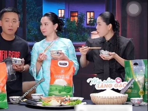 Hằng Du Mục 'flex' lượng gạo khổng lồ đã bán trong livestream, tiếp tục kêu gọi ủng hộ Quang Linh Vlogs