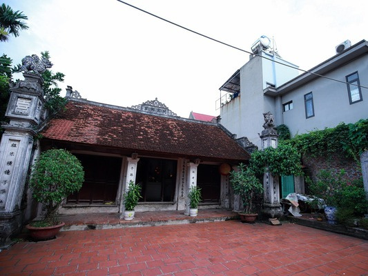 Cận cảnh nếp đơn sơ nhà thờ dòng họ Nguyễn Phú
