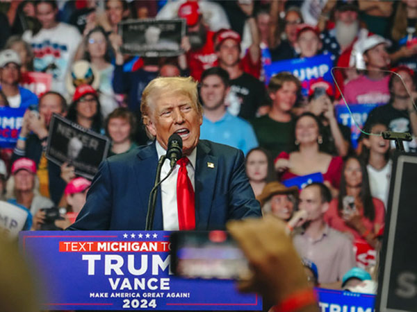 Ông Trump tiết lộ nhận được thư của Chủ tịch Tập Cận Bình sau vụ bị ám sát hụt