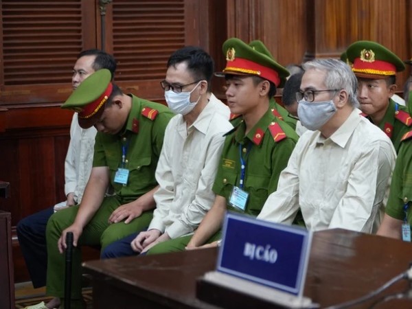 Xét xử 'đại án' Cục Đăng kiểm Việt Nam: Cựu Trưởng Phòng Tàu sông đang bỏ trốn nhận hối lộ bao nhiêu?