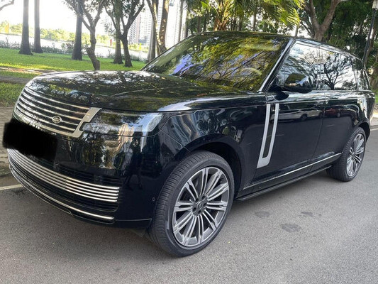 Đi hơn 3.000km sau 1 năm, chủ xe SUV siêu sang Range Rover SV lỗ gần 7 tỷ đồng