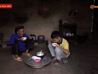 Cậu bé mỗi tháng mới được ăn thịt một lần nói về điều muốn làm khi có tiền: Ai cũng cay mắt!