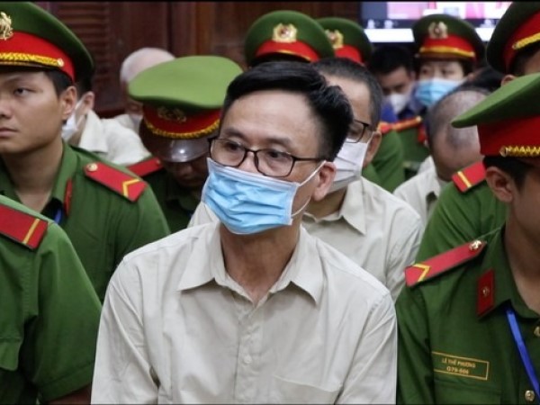 Xét xử ‘đại án đăng kiểm’: Cựu Cục trưởng Đăng kiểm Trần Kỳ Hình khai về khoản tiền nhận hối lộ
