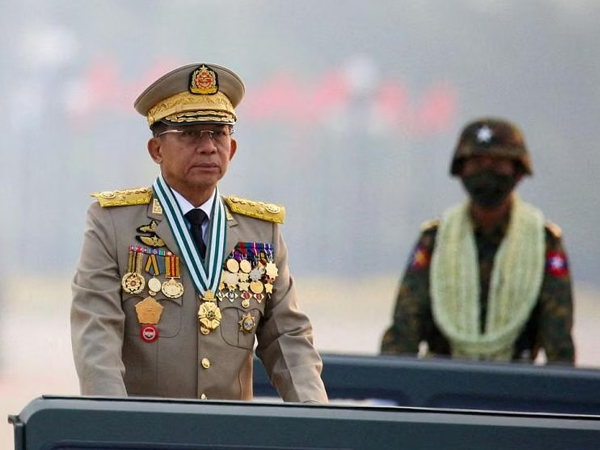 Tướng quân đội Myanmar làm quyền tổng thống
