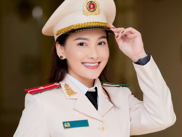 Ba nữ diễn viên nổi tiếng VTV là công an thật ở ngoài đời