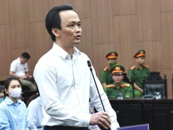 Bị hại xin giảm nhẹ cho cựu chủ tịch FLC Trịnh Văn Quyết 'để tiếp tục sản xuất, kinh doanh'