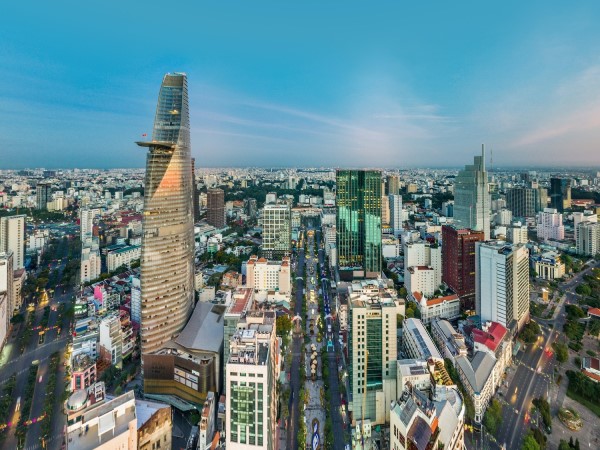 Quốc tế nâng dự báo, kinh tế Việt Nam có thể tăng trưởng nhanh nhất Đông Nam Á: 'Lấy lại hào quang'