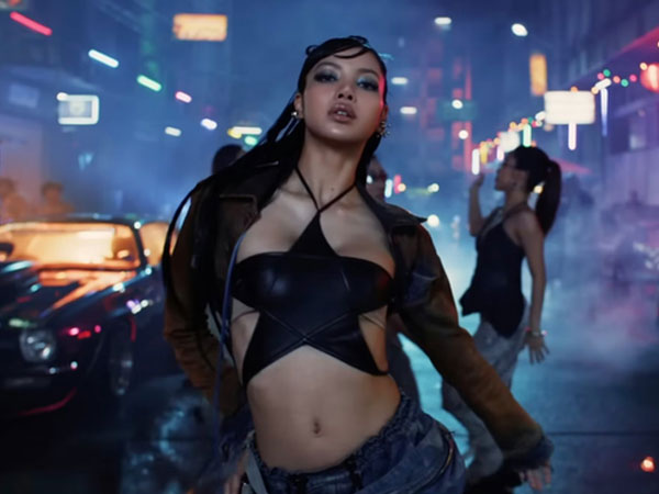 Chuyện gì đang xảy ra với Lisa (BLACKPINK)?