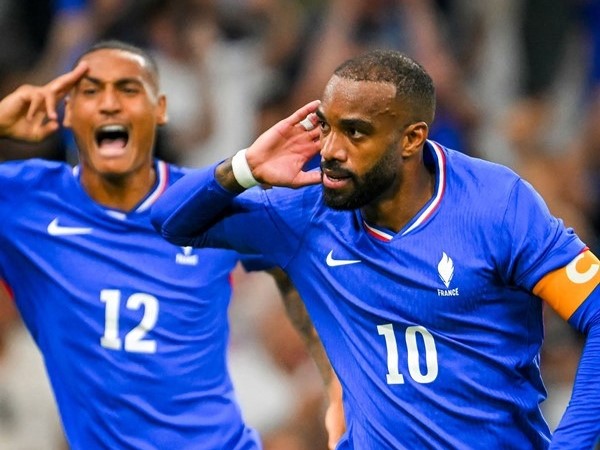 Chủ nhà Pháp khởi đầu như mơ ở Olympic Paris