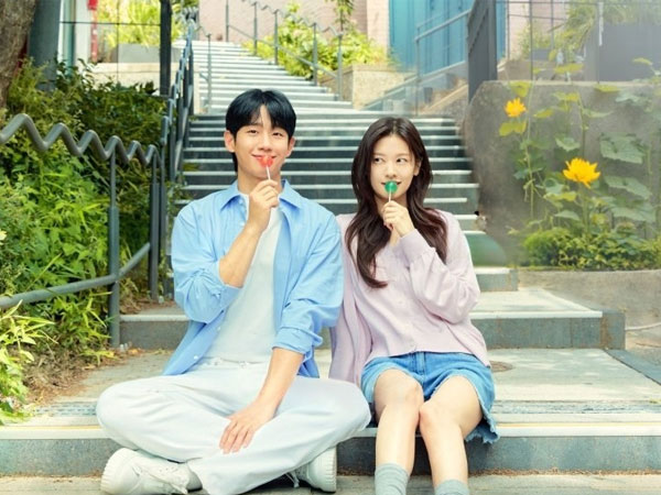 4 phim Hàn cực hay sắp chiếu: Mỹ nhân 'Nàng Dae Jang Geum' tái xuất gây sốt