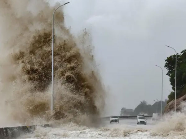 Bão Gaemi đổ bộ Trung Quốc, 'bao trọn' 7 lưu vực sông lớn, nguy cơ nặng nề