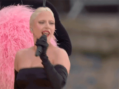 Lady Gaga diễn mở màn Olympic Paris 2024 gây thất vọng: Chẳng ai hiểu gì, ca sĩ phải lên mạng giải thích