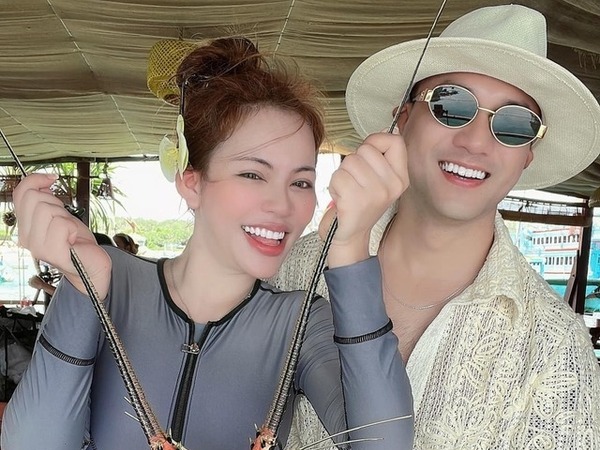 Ly hôn xong đi thuê nhà, mẹ đơn thân phải lòng anh môi giới điển trai, tung chiêu đưa 'vào tròng'