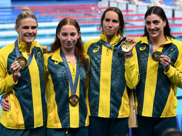 Mỉa mai phụ nữ trên sóng truyền hình, bình luận viên Olympic bị sa thải ngay lập tức
