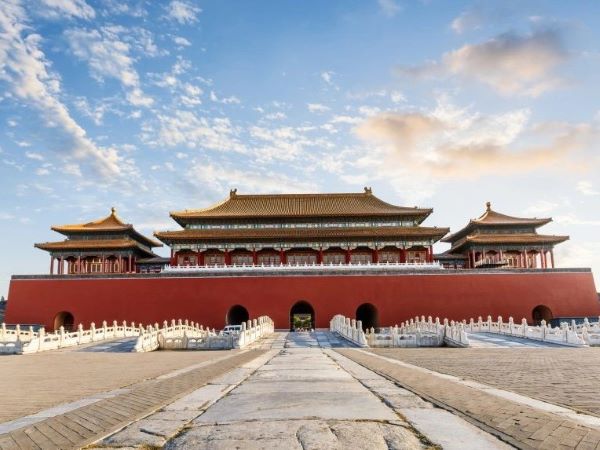 Trước khi mở cửa Tử Cấm Thành, người gác cổng luôn phải hét lớn 3 lần, nghe lý do phía sau khiến du khách nổi da gà