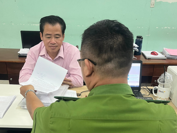 Công an TP Thủ Đức bắt 1 giám đốc trốn truy nã