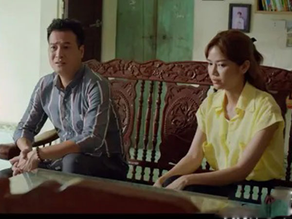 'Vui lên nào anh em ơi' tập 9: Chưa được vợ cho về nhà, Tiến lại bị bố bóc mẽ 'nắm tay nắm chân' gái lạ