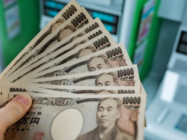 Đồng Yên tăng vọt sau quyết định bất ngờ của BOJ: FPT, Minh Phú, Sao Ta 'mừng thầm', gã khổng lồ ngành hàng không 'đau đầu' với khoản vay ngoại tệ