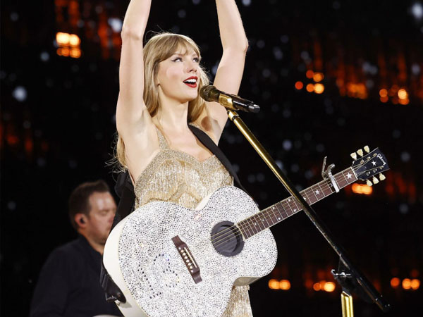 Taylor Swift kiếm hơn 400 tỉ đồng cho 1 đêm diễn The Eras Tour, tổng doanh thu tour đạt con số quá khủng khiếp!