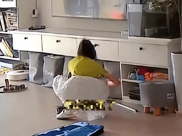 Hai cô gái lọt top tìm kiếm khiến tôi hiểu: Tại sao một số bậc cha mẹ có con bất hiếu những năm cuối đời