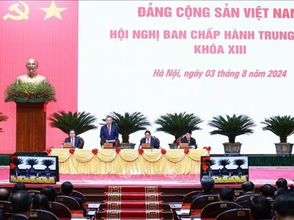 Khai mạc Hội nghị Ban Chấp hành Trung ương khóa XIII