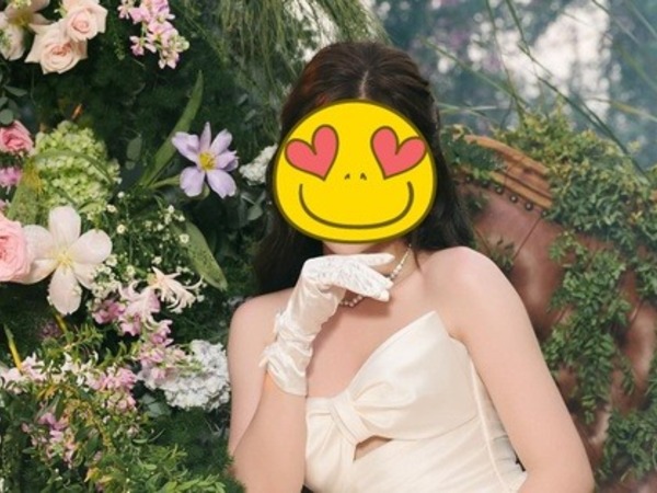 Nàng dâu hào môn nổi tiếng vừa mang thai, mẹ chồng dắt thẳng vào store Gucci sắm đồ sơ sinh