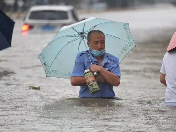 Lũ lụt và lở đất tại Tây Nam Trung Quốc khiến nhiều người thiệt mạng và mất tích