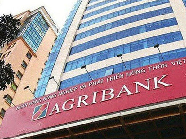 Agribank rao bán khoản nợ của doanh nghiệp liên quan tiến sỹ kinh tế nổi tiếng