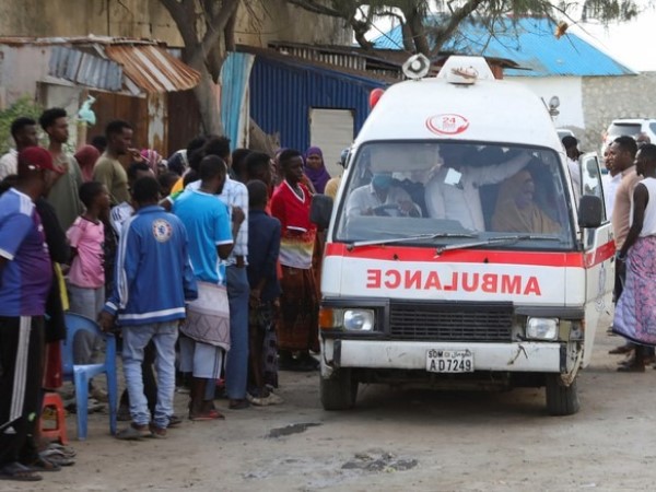 Đánh bom tại nhà hàng nổi tiếng ở Somalia, gần 250 người thương vong