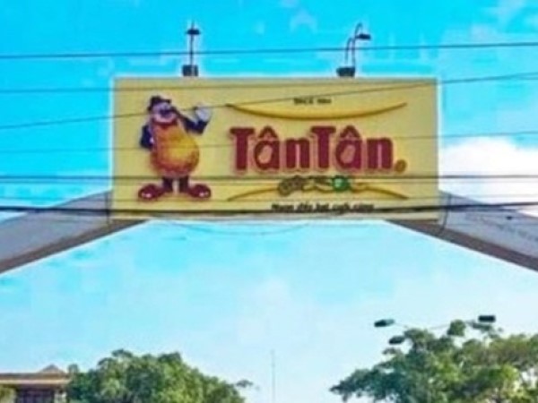 Vì sao ông chủ đậu phộng Tân Tân cùng em trai bị truy tố?