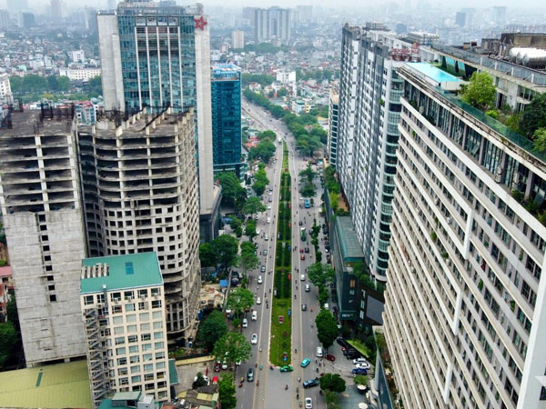 Mắc kẹt vì bán chung cư, khóc dở mếu dở ôm tiền tỷ không mua nổi căn hộ cũ