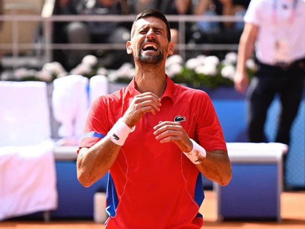 Bật khóc vì ước nguyện giành HCV Olympic sau trận đấu dài 3 tiếng: Tuổi 37, Novak Djokovic xứng đáng vĩ đại nhất lịch sử quần vợt thế giới