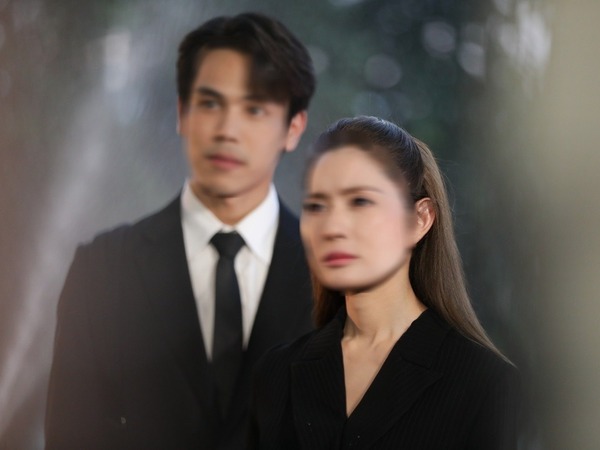 Lương hưu của bố 14 triệu/tháng, có cuốn sổ tiết kiệm 800 triệu, vậy mà ngày ông mất, chị dâu tôi phải đi vay tiền lo ma chay đám tang