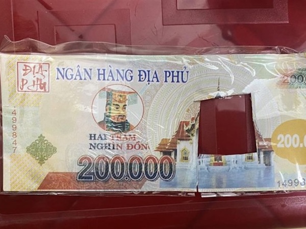Từ vụ rao bán tiền giả, giao tiền âm phủ: Biết tiền giả nhưng vẫn đặt mua sẽ bị xử lý ra sao?