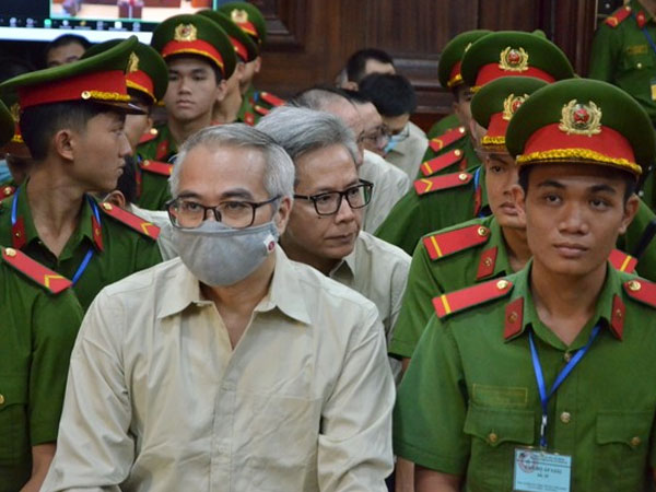 Luật sư đề nghị xem xét lại tội danh truy tố, cựu cục trưởng nói 'không cố ý phạm tội'