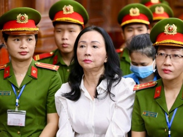 Cục Thi hành án dân sự TP HCM phát thông báo liên quan vụ án bà Trương Mỹ Lan