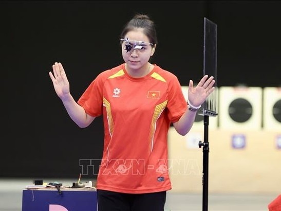 Bứt phá tại Olympic, xạ thủ Trịnh Thu Vinh chính thức lọt top 10 thế giới