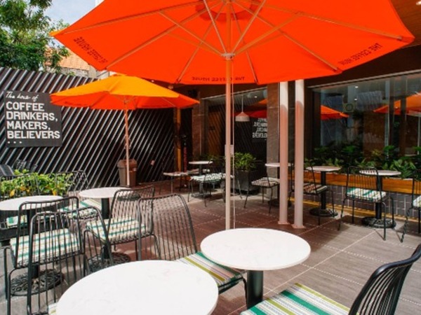 Chuyện gì đang xảy ra với chuỗi The Coffee House?