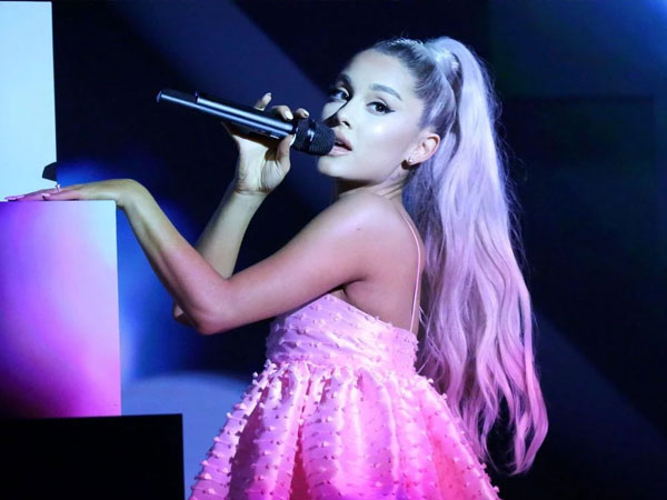 Rộ tin Ariana Grande tổ chức tour diễn tại Hàn Quốc, lùm xùm năm xưa được nhắc lại?