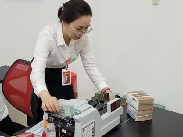 Ngân hàng 'đau đầu' vì nợ xấu