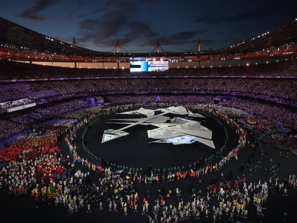 Olympic 2024 kết thúc: Paris chiếu sáng đến Los Angeles