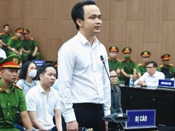 Để nhận được tiền bồi thường, hàng nghìn bị hại trong vụ án Trịnh Văn Quyết phải làm gì?