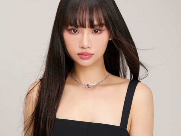 Miu Lê dính vi phạm khi lên tiếng về bức hình lộ bụng lùm lùm bên WEAN